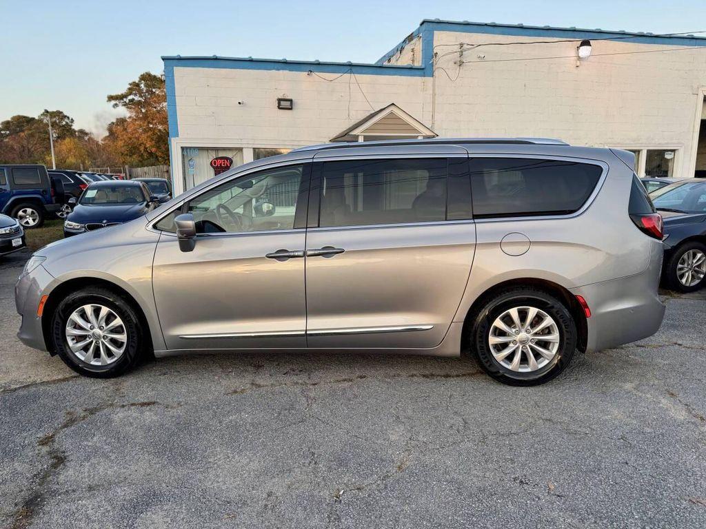 used 2018 Chrysler Pacifica car, priced at $9,995