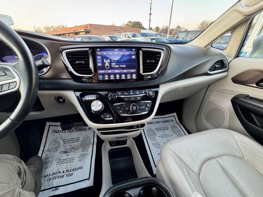 used 2018 Chrysler Pacifica car, priced at $9,995