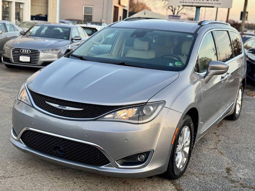used 2018 Chrysler Pacifica car, priced at $9,995