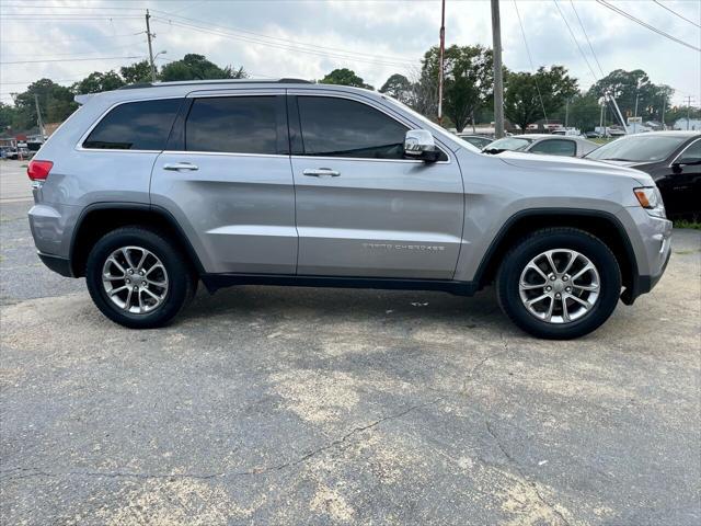 used 2014 Jeep Grand Cherokee car, priced at $10,995