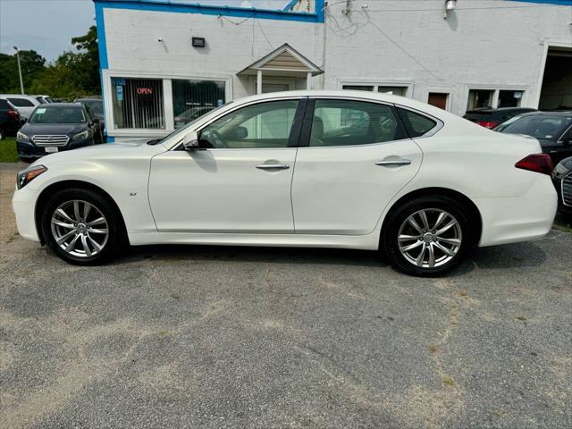 used 2015 INFINITI Q70 car, priced at $11,495