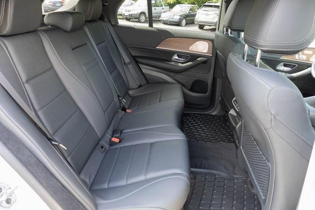 new 2025 Mercedes-Benz GLE 450 car, priced at $84,530