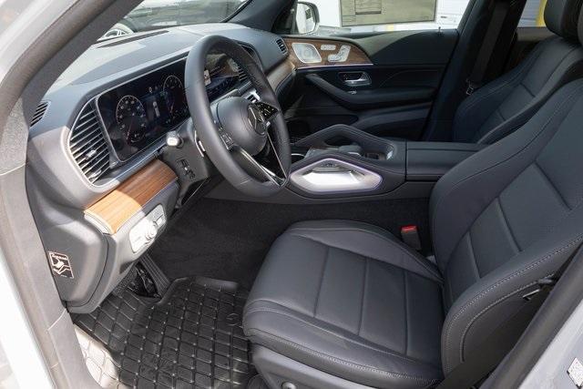 new 2025 Mercedes-Benz GLE 450 car, priced at $84,530