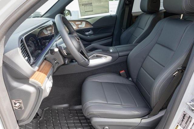 new 2025 Mercedes-Benz GLE 450 car, priced at $84,530