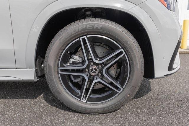 new 2025 Mercedes-Benz GLE 450 car, priced at $84,530