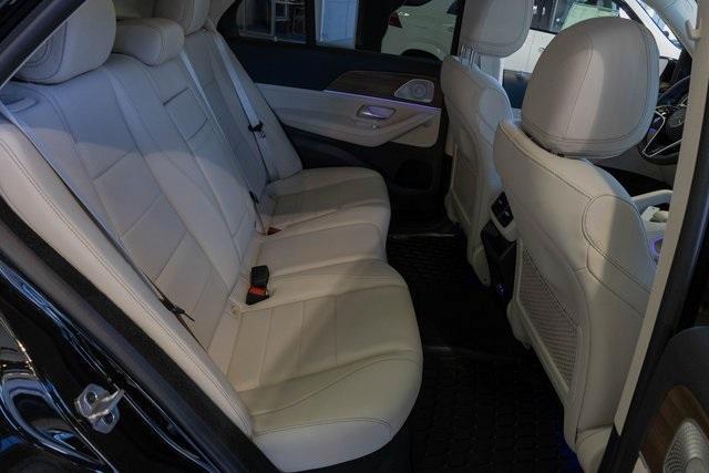 new 2026 Mercedes-Benz GLE 450 car, priced at $81,500