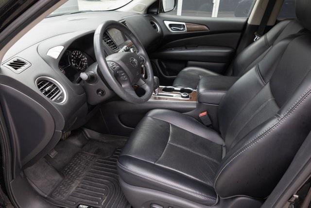used 2018 Nissan Pathfinder car, priced at $17,999