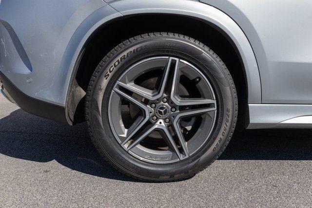 used 2022 Mercedes-Benz GLE 450 car, priced at $43,999