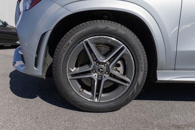 used 2022 Mercedes-Benz GLE 450 car, priced at $43,999