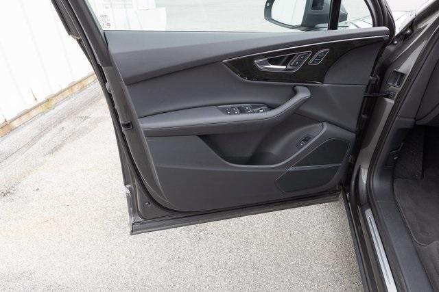 used 2024 Audi Q7 car, priced at $51,499
