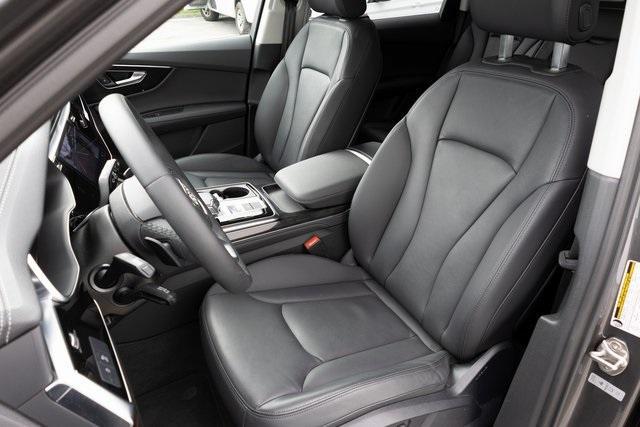 used 2024 Audi Q7 car, priced at $51,499