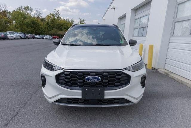 used 2023 Ford Escape car, priced at $21,999