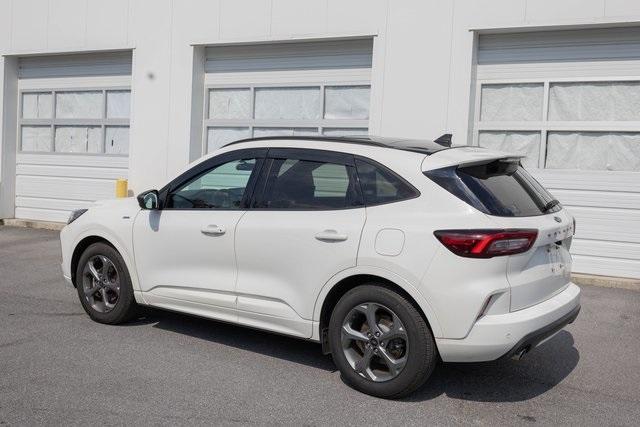 used 2023 Ford Escape car, priced at $21,999