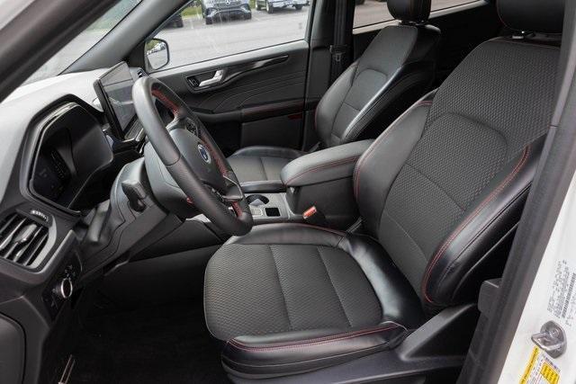 used 2023 Ford Escape car, priced at $21,999
