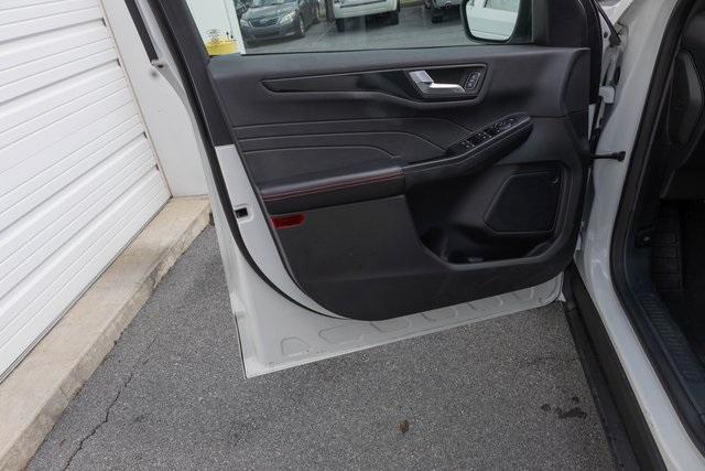 used 2023 Ford Escape car, priced at $21,999