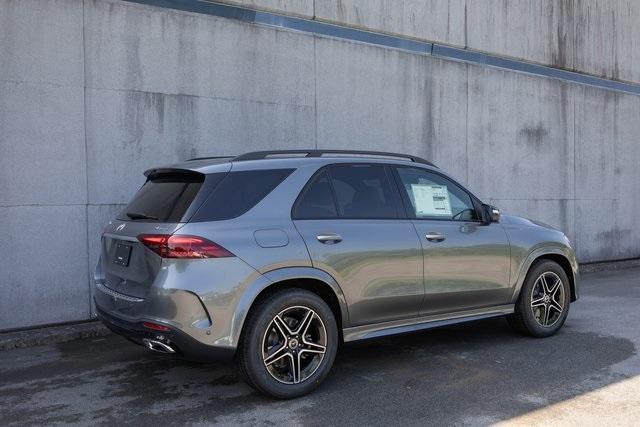 new 2025 Mercedes-Benz GLE 450 car, priced at $81,005