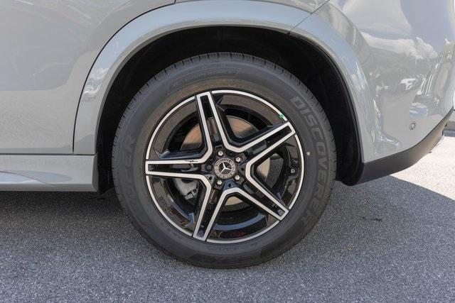 new 2025 Mercedes-Benz GLE 450 car, priced at $84,530