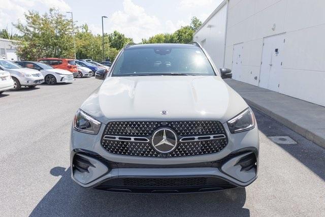 new 2025 Mercedes-Benz GLE 450 car, priced at $84,530