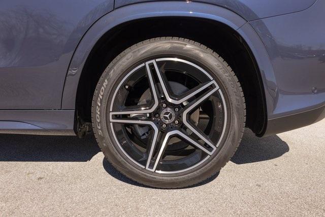 new 2025 Mercedes-Benz GLS 450 car, priced at $100,600