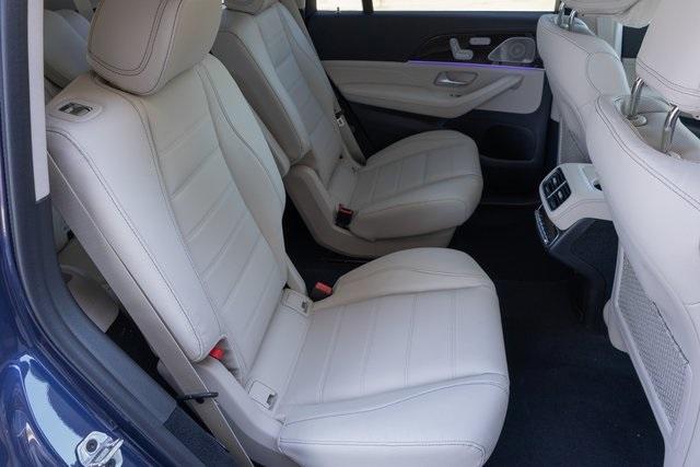 new 2025 Mercedes-Benz GLS 450 car, priced at $100,600