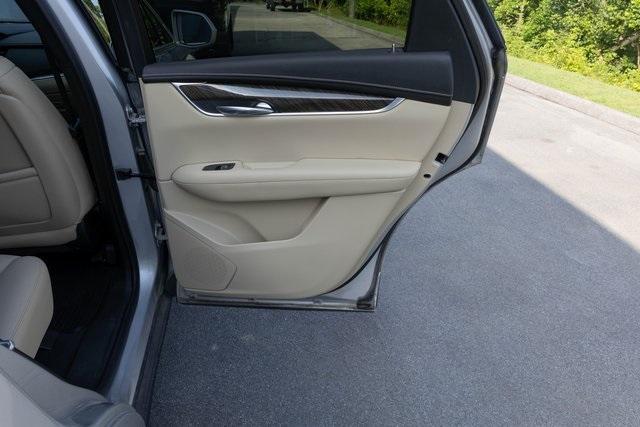 used 2019 Cadillac XT5 car, priced at $21,999