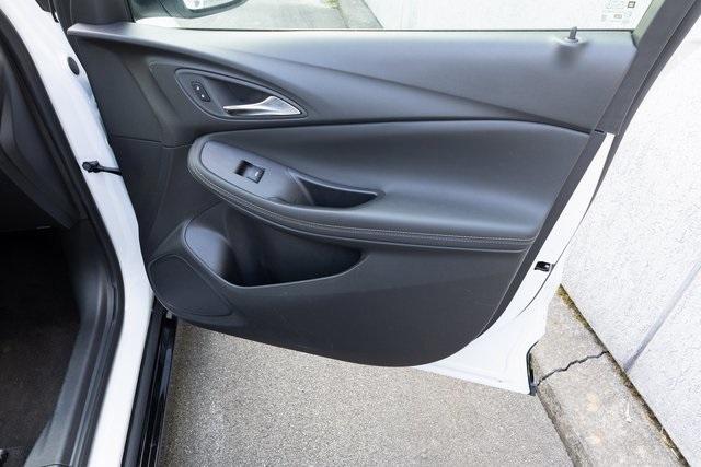 used 2024 Buick Encore GX car, priced at $24,400