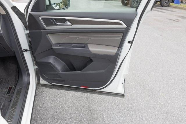 used 2021 Volkswagen Atlas car, priced at $22,999