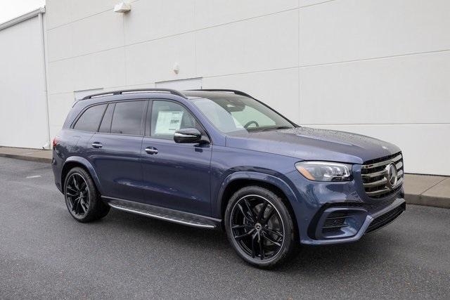 new 2025 Mercedes-Benz GLS 450 car, priced at $107,970