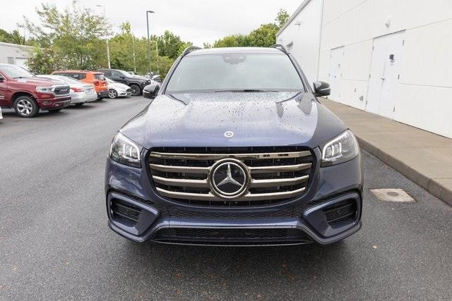 new 2025 Mercedes-Benz GLS 450 car, priced at $107,970