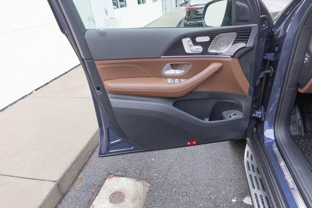 new 2025 Mercedes-Benz GLS 450 car, priced at $107,970