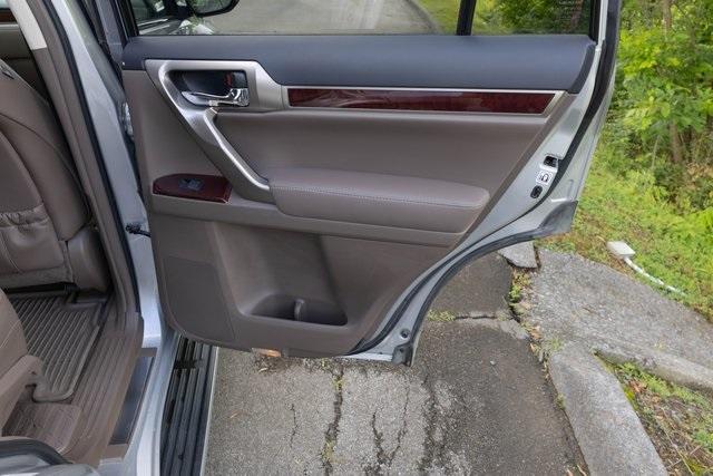 used 2019 Lexus GX 460 car, priced at $32,999