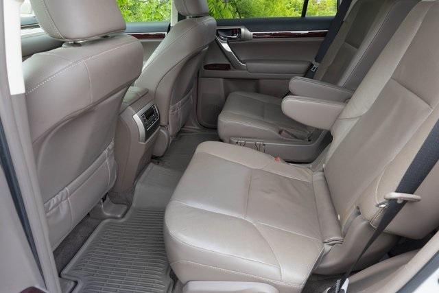 used 2019 Lexus GX 460 car, priced at $32,999