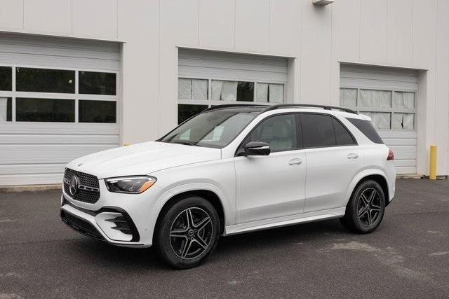 new 2025 Mercedes-Benz GLE 450 car, priced at $84,530