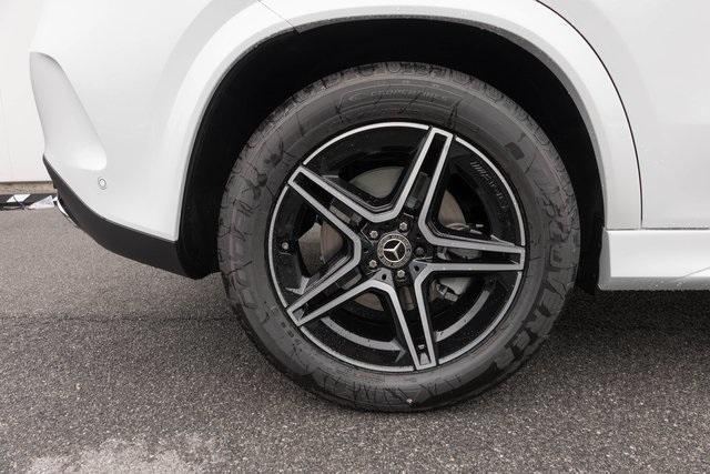 new 2025 Mercedes-Benz GLE 450 car, priced at $84,530