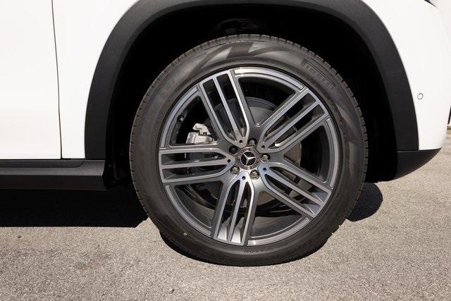 new 2025 Mercedes-Benz GLS 450 car, priced at $94,985