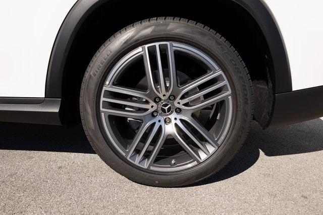new 2025 Mercedes-Benz GLS 450 car, priced at $94,985
