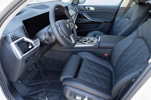 new 2026 BMW X7 car, priced at $93,815
