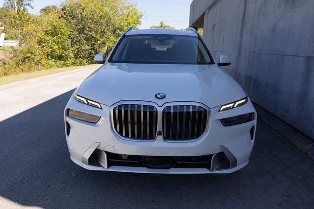 new 2026 BMW X7 car, priced at $93,815