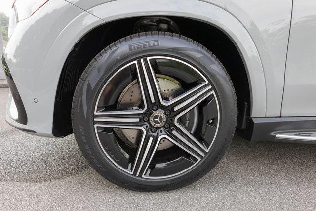 new 2025 Mercedes-Benz GLE 580 car, priced at $100,180