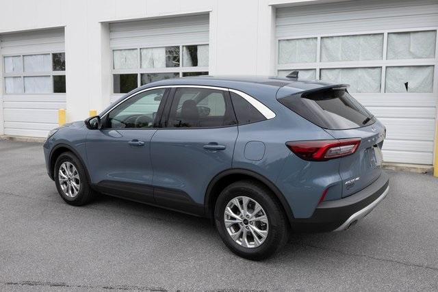 used 2023 Ford Escape car, priced at $24,999