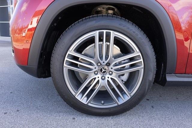 new 2025 Mercedes-Benz GLS 450 car, priced at $94,065