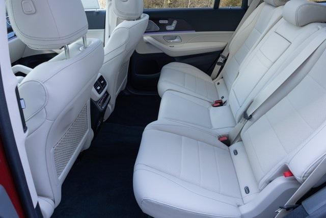 new 2025 Mercedes-Benz GLS 450 car, priced at $94,065
