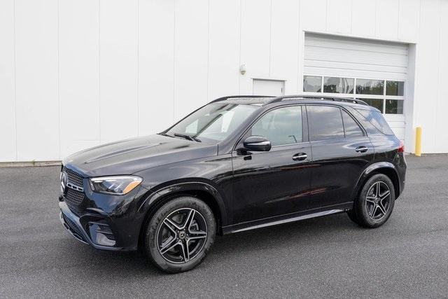 new 2025 Mercedes-Benz GLE 450 car, priced at $80,145