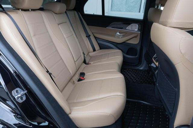 new 2025 Mercedes-Benz GLE 450 car, priced at $85,575