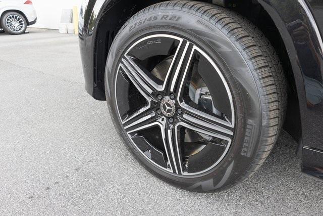 new 2025 Mercedes-Benz GLE 450 car, priced at $85,575