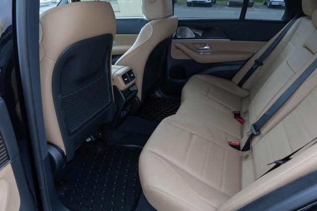 new 2025 Mercedes-Benz GLE 450 car, priced at $85,575