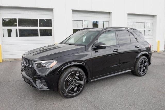 new 2025 Mercedes-Benz GLE 450 car, priced at $85,575