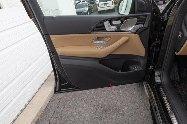 new 2025 Mercedes-Benz GLE 450 car, priced at $85,575