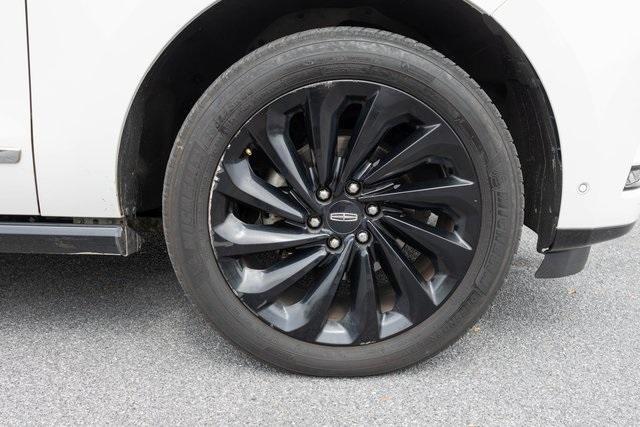 used 2020 Lincoln Navigator L car, priced at $31,999