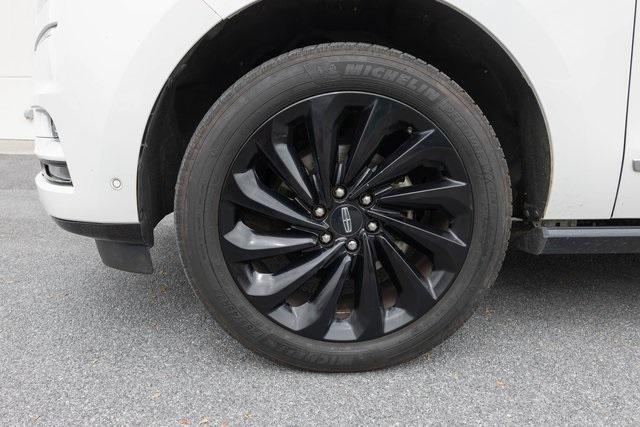 used 2020 Lincoln Navigator L car, priced at $31,999